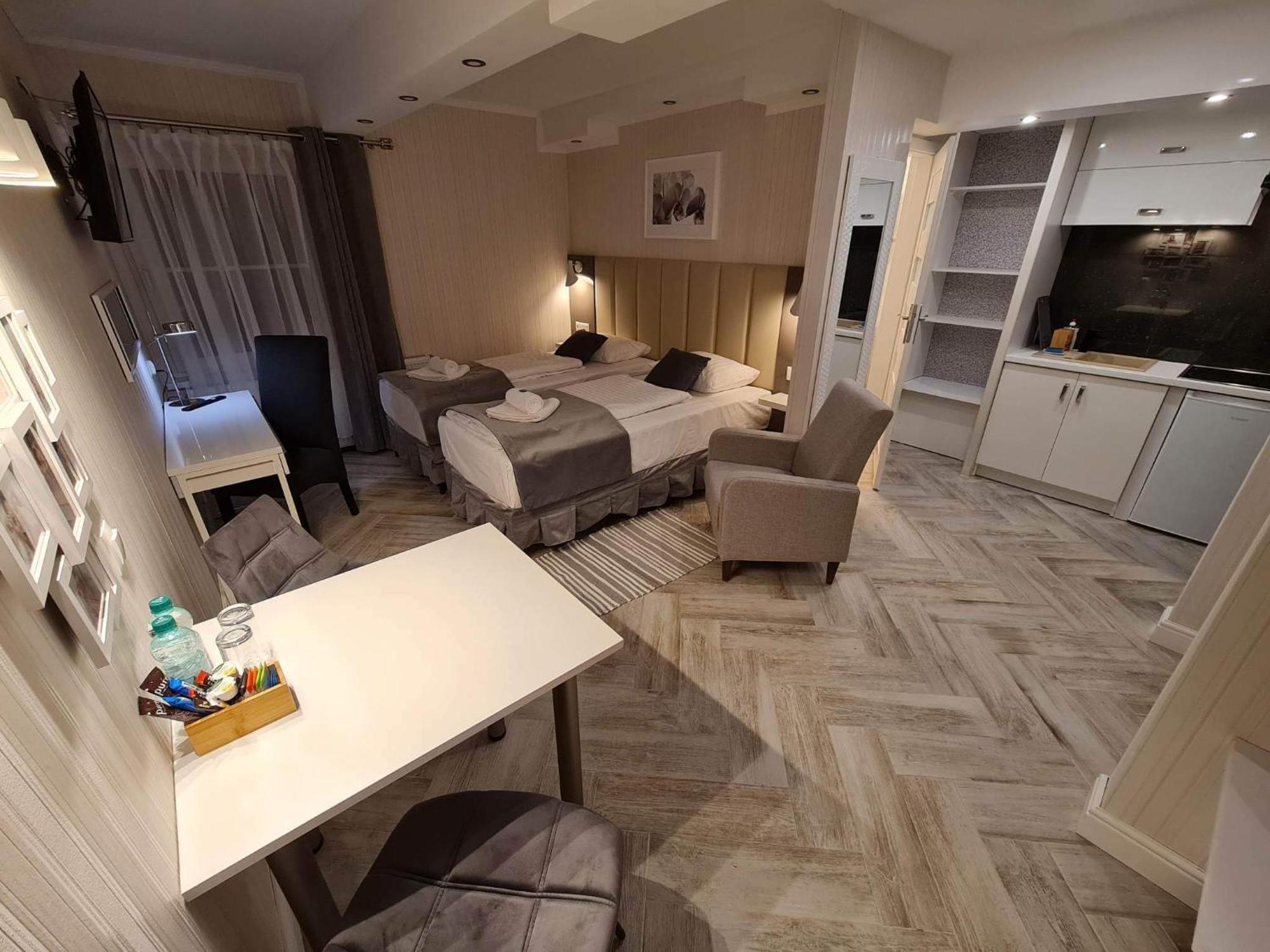 Apartamenty Hayduk Żary Εξωτερικό φωτογραφία